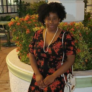 Meet your Posher, Justine